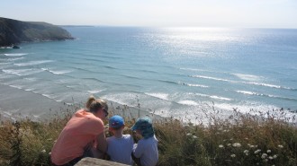 Other mums - me, J and B at the beach_IMG_4001